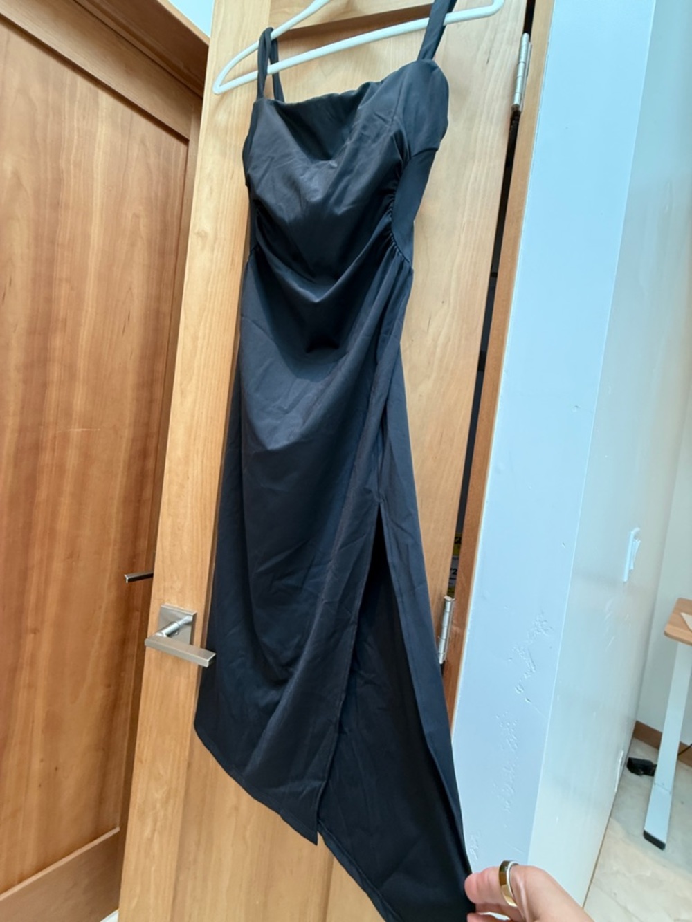 NWT HALARA Black Midi Dress with Square Neck Straps side ruching size small soft - Picture 3 of 8